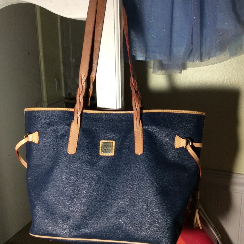 D&B purse